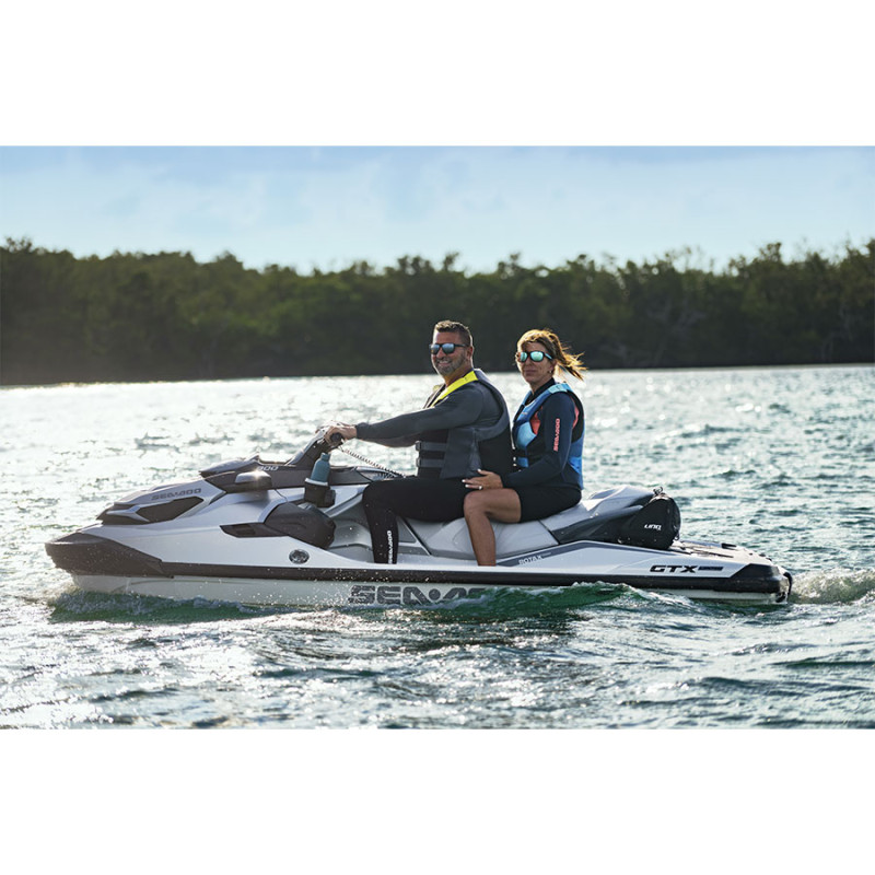 Le nouveau jetski SeaDoo GTX Limited 300 White Pearl 2024